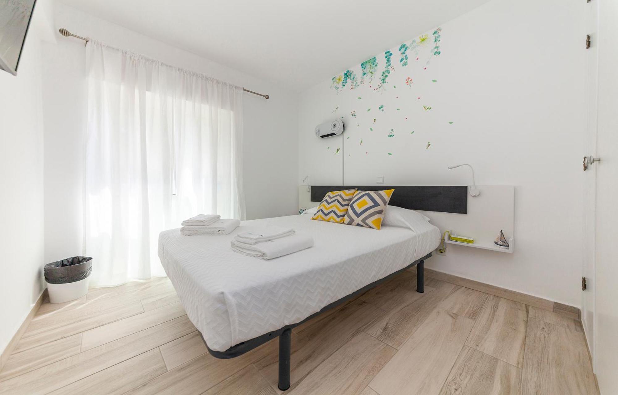 M - Martin & Tomas Guesthouse Лагос Екстериор снимка