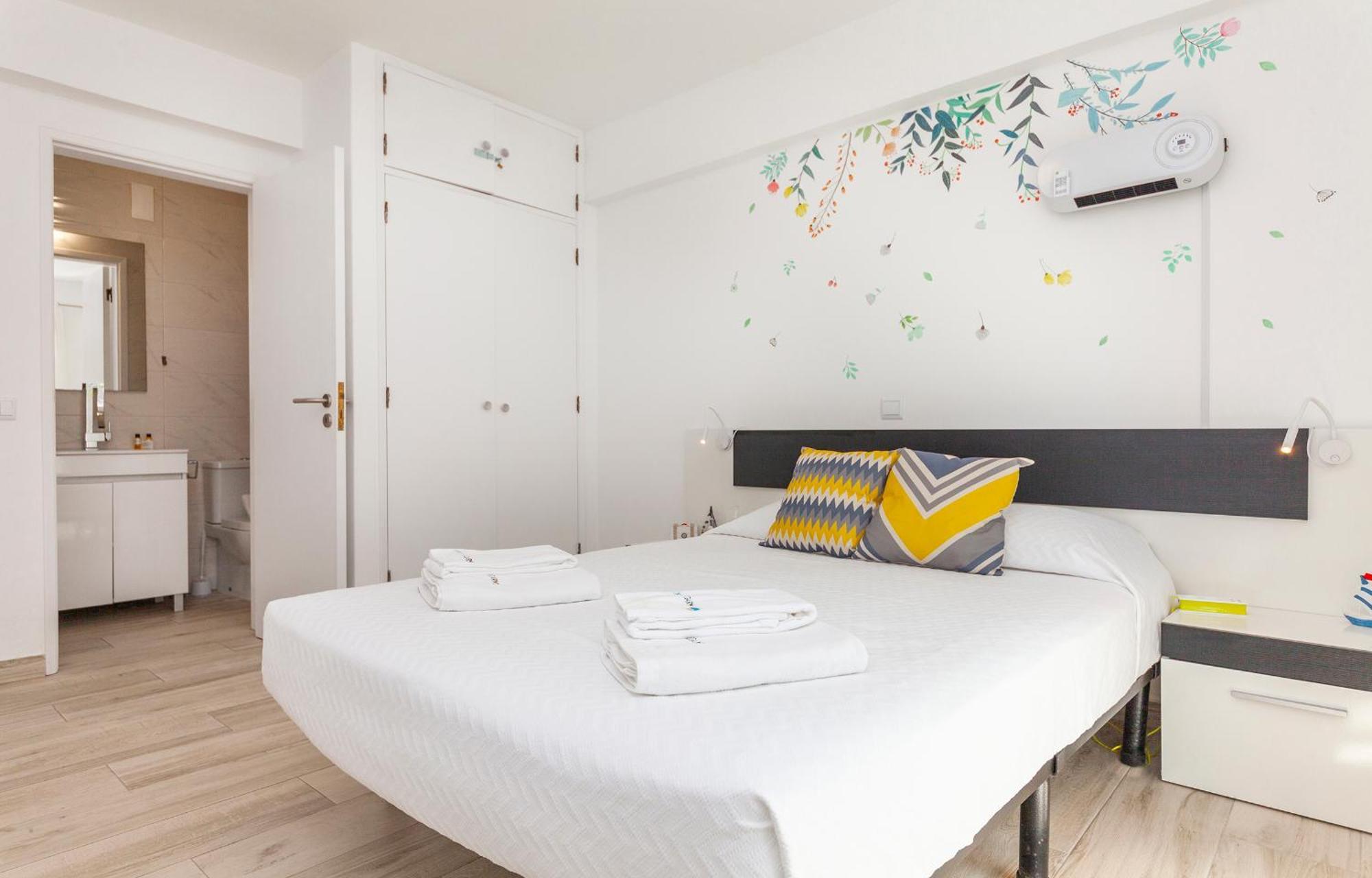 M - Martin & Tomas Guesthouse Лагос Екстериор снимка