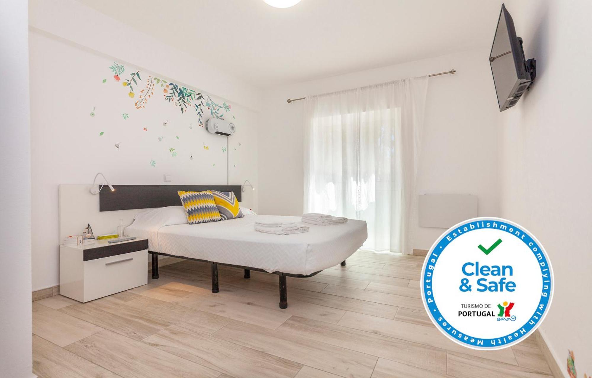 M - Martin & Tomas Guesthouse Лагос Стая снимка