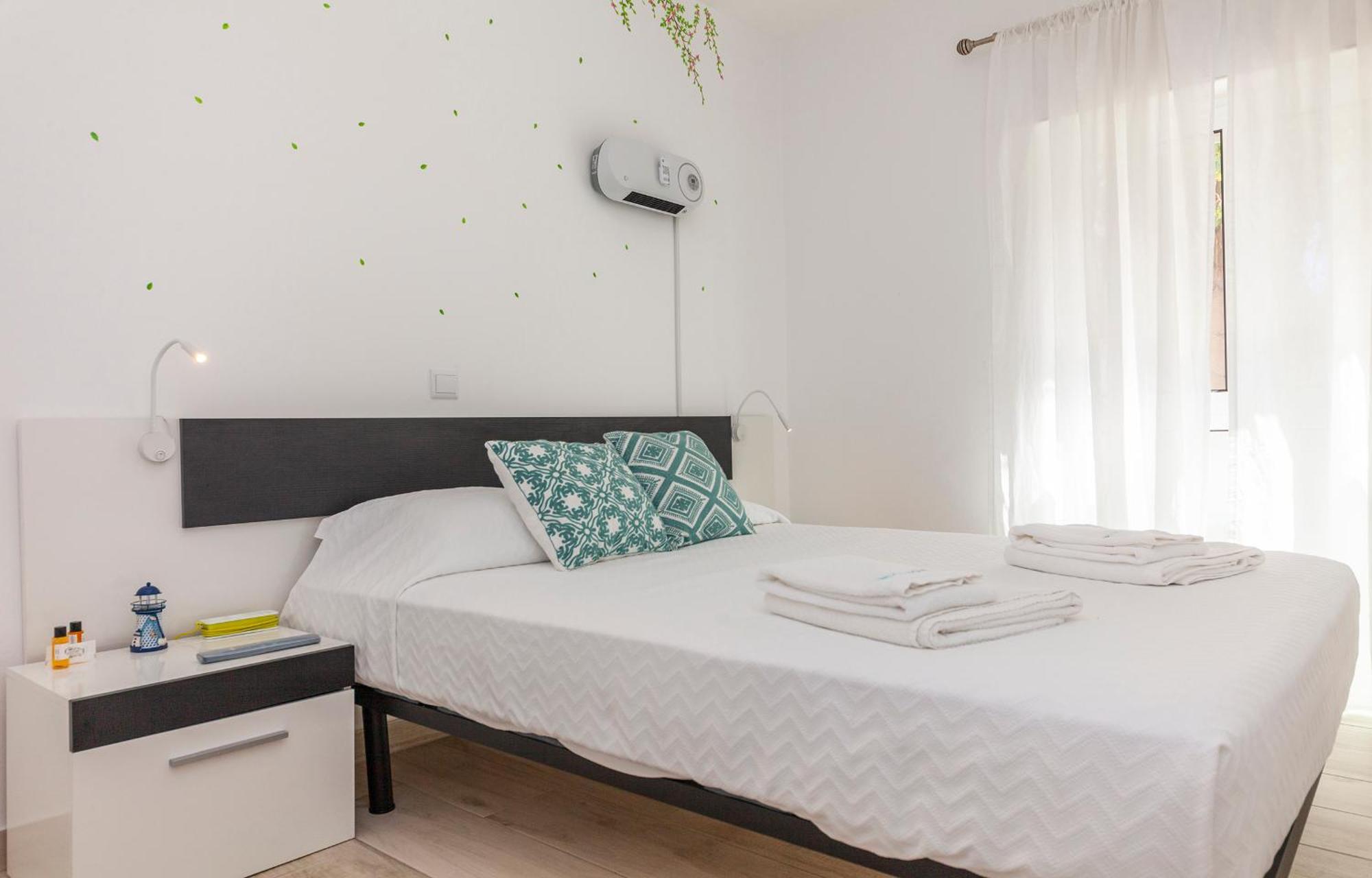 M - Martin & Tomas Guesthouse Лагос Екстериор снимка
